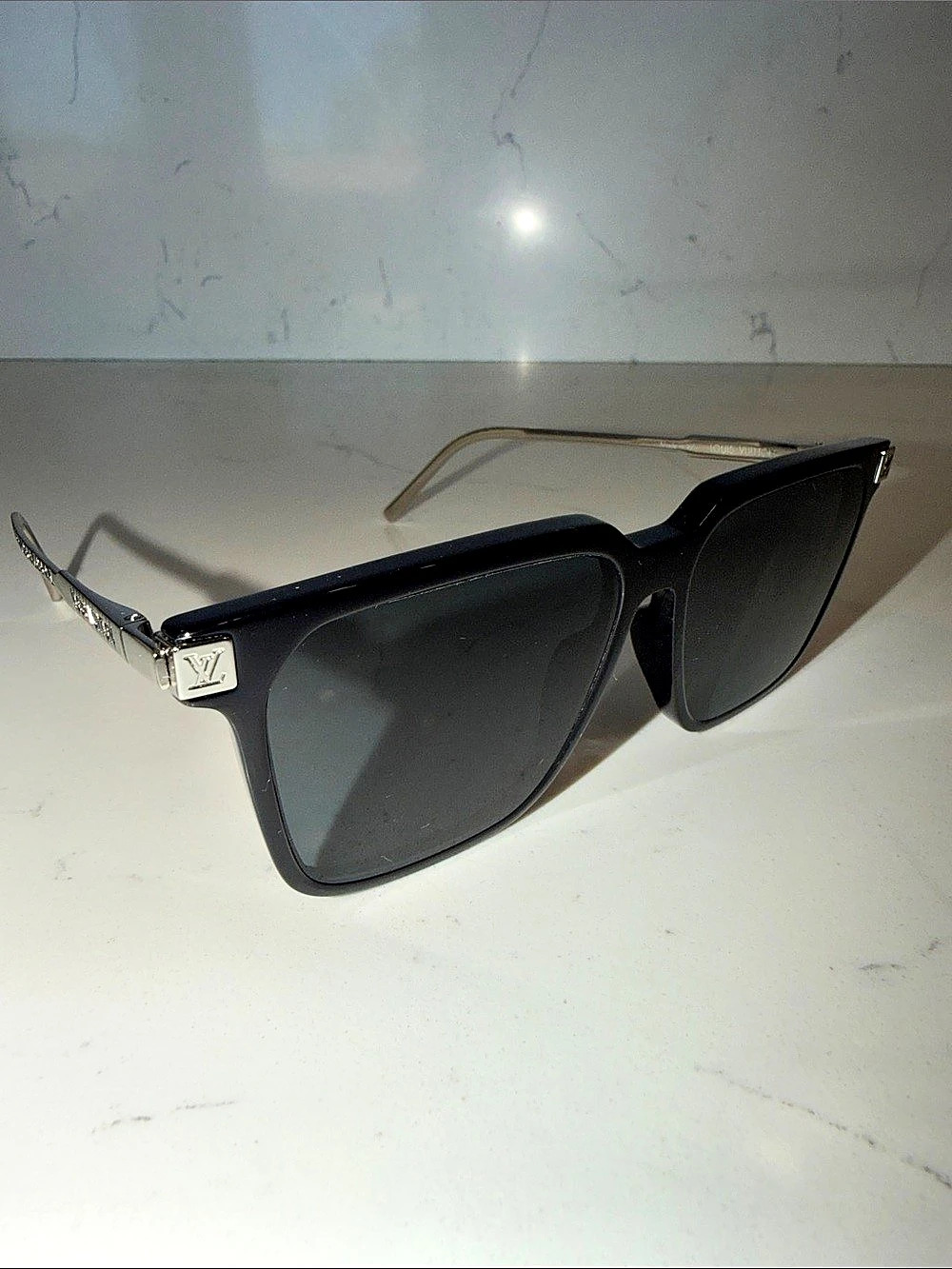 Louis Vuitton LV Clash Low Square Sunglasses Black & Silver Z1667E